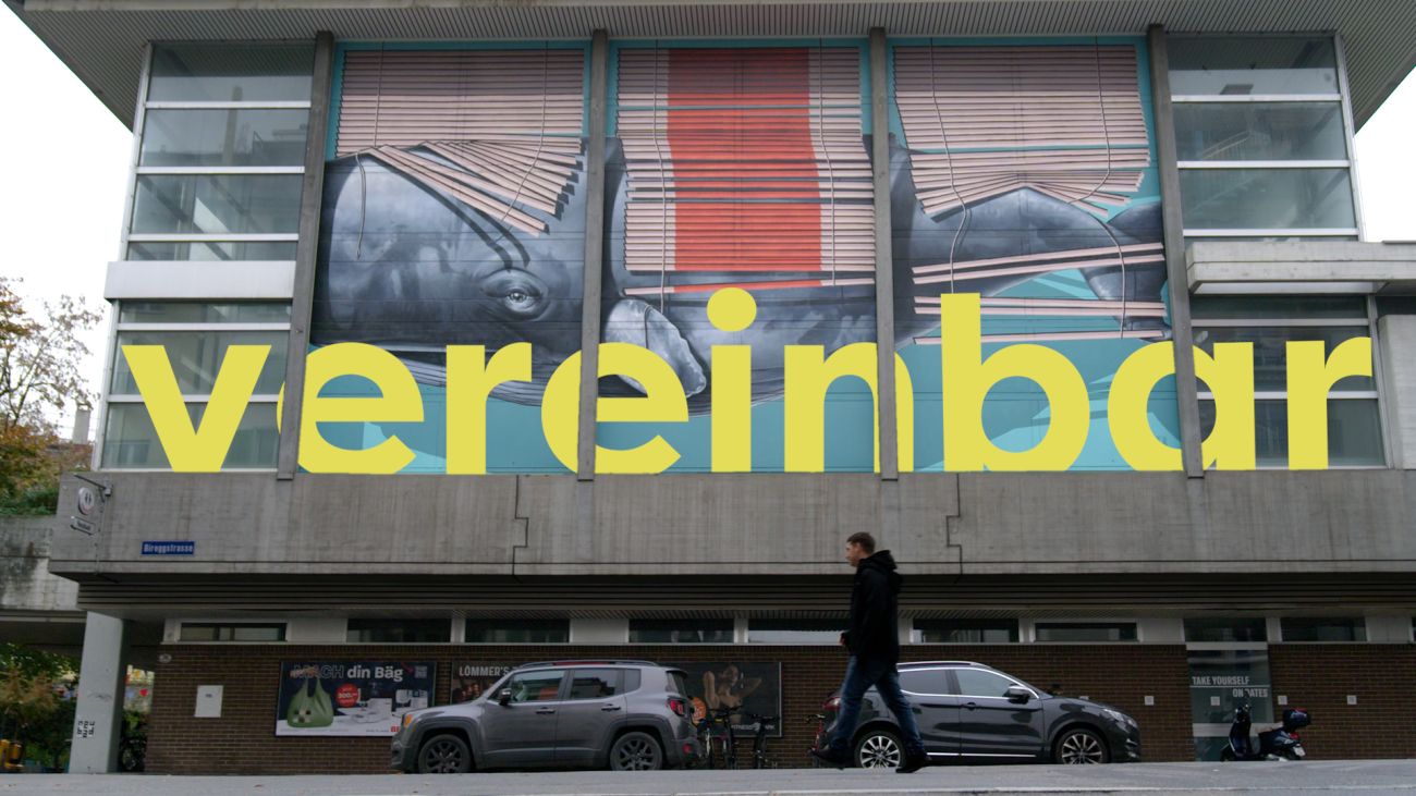 Aussenwand Neubad mit Schriftzug vereinbar (Titelbild des Films)